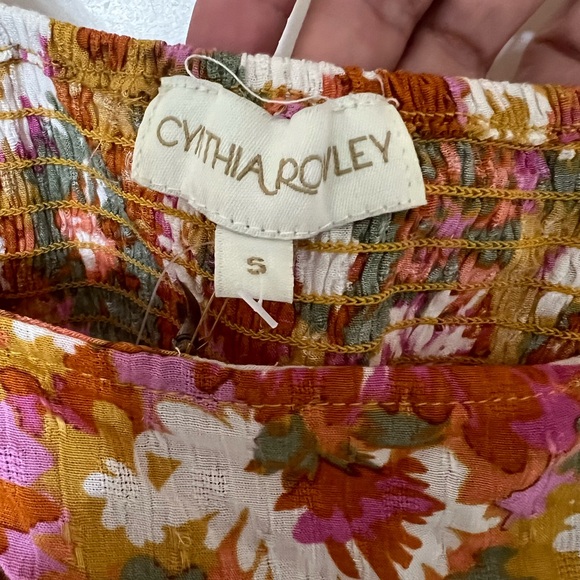 NWT Cynthia Rowley Tropical Floral Smocked
Side Zip Crop Top S - Picture 4 of 5
